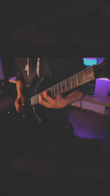 grief 

https://open.spotify.com/track/2ZxYSpXjvhX892MtKtDmrD?si=hHwhBkVnQXqQy5eENpdqyA

#metalmusic #metalhead #fypage #metalcore #newcomer